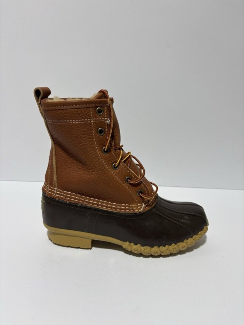 LL Bean Women’s 8” Shearling Lined Brown Leather Winter Boots, Size 6 W
